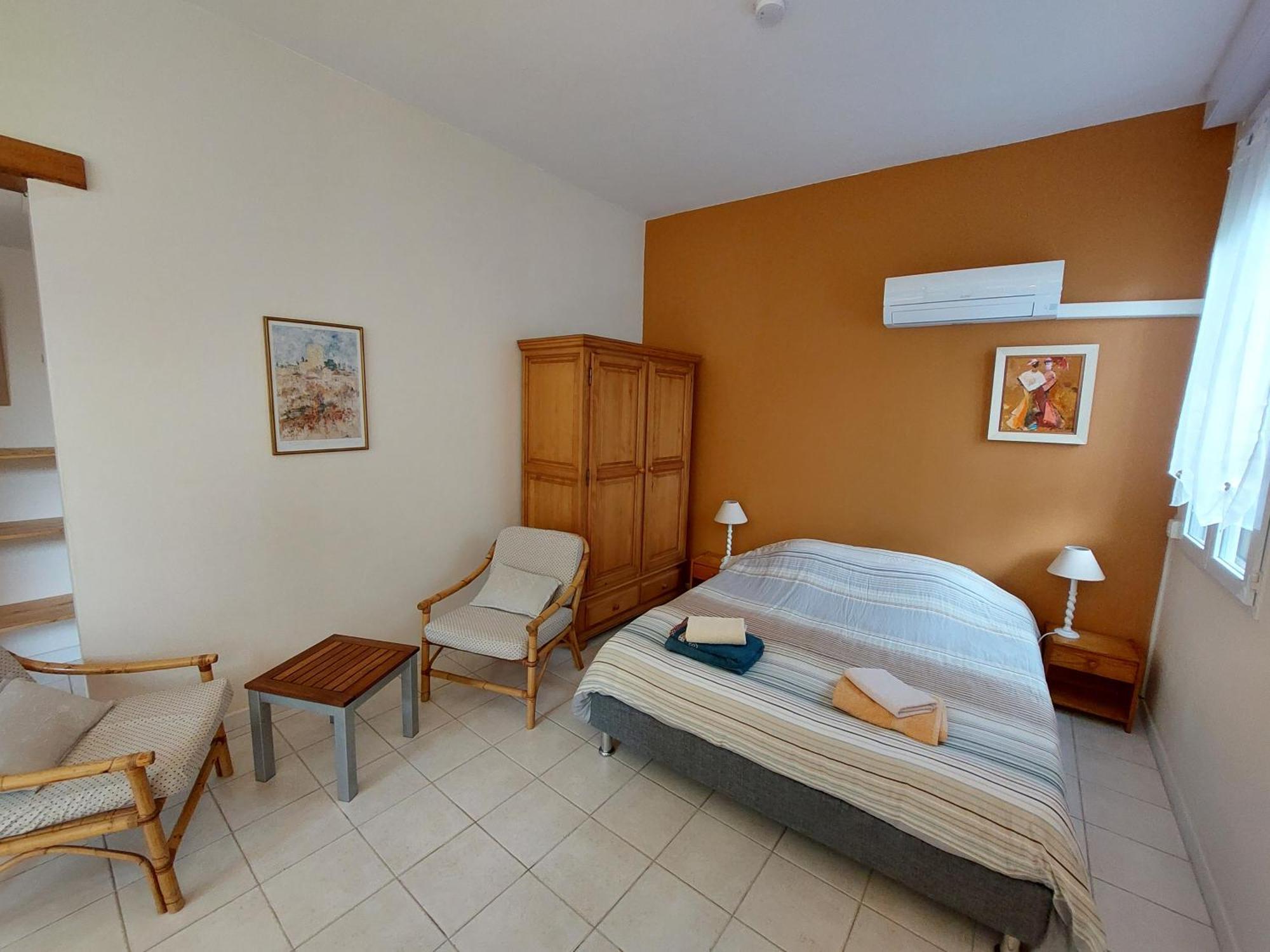 Mas Fontclaire - Sommieres Apartment Exterior foto